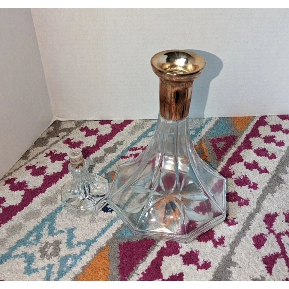 Vintage MCM Large Cut Glass Wine decanter and stopper‎